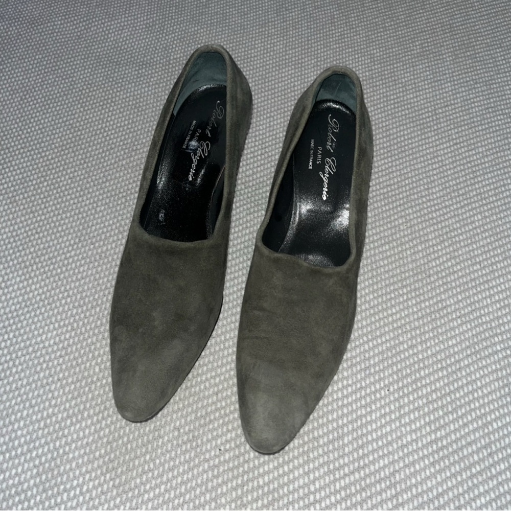 Robert Clergerie Grey Suede Pumps Almond Toe Black Block Heel Sz 8.5 France